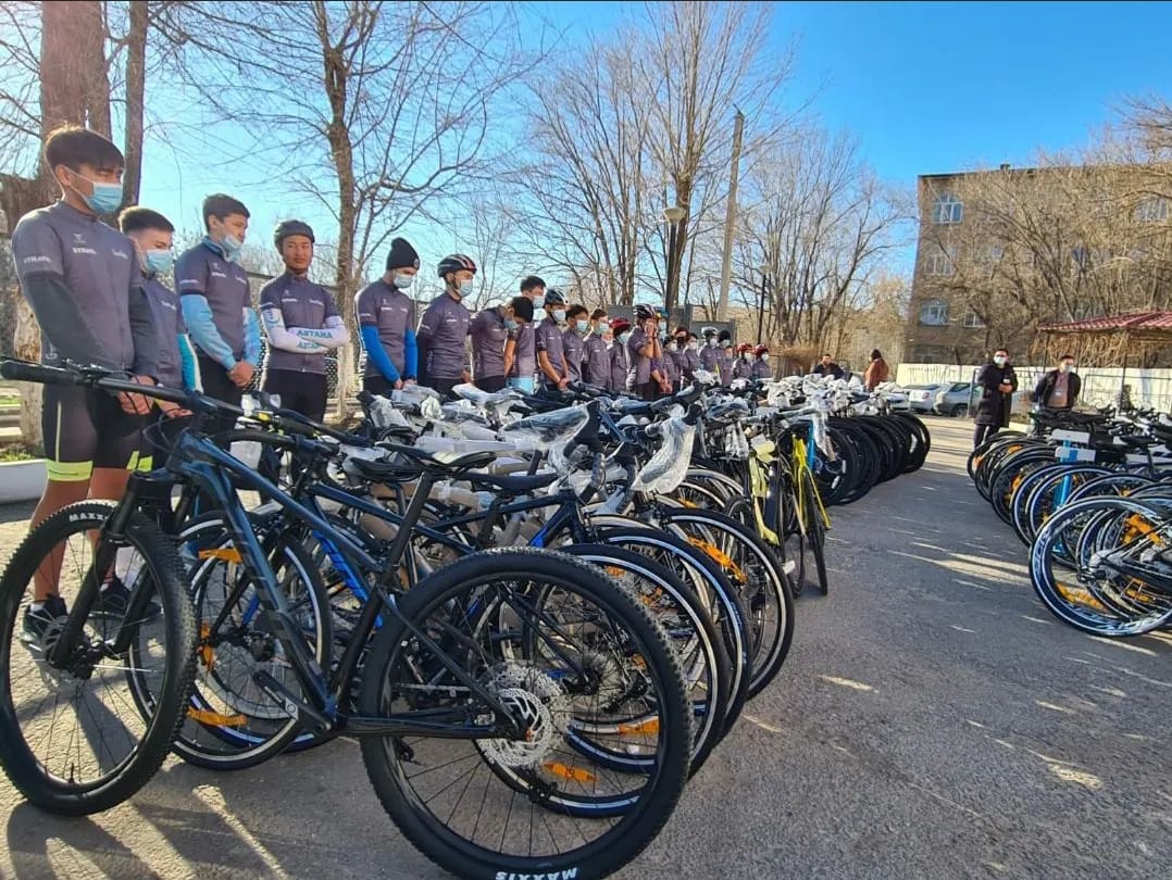 SHYMKENT ATHLETES RECEIVED NEW BICYCLES