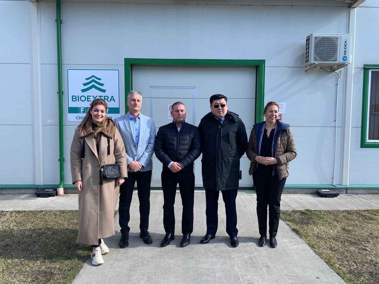 The Ambassador of Kazakhstan met with the leadership of the Hungarian company “Bioextra Co.  Ltd."