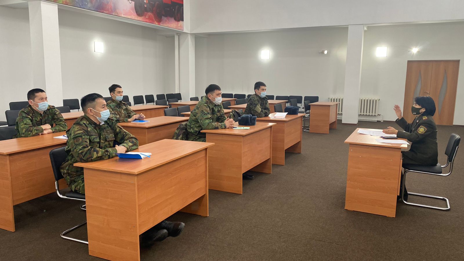 В Учебных центрах Академии гражданской защиты начались курсы переподготовки