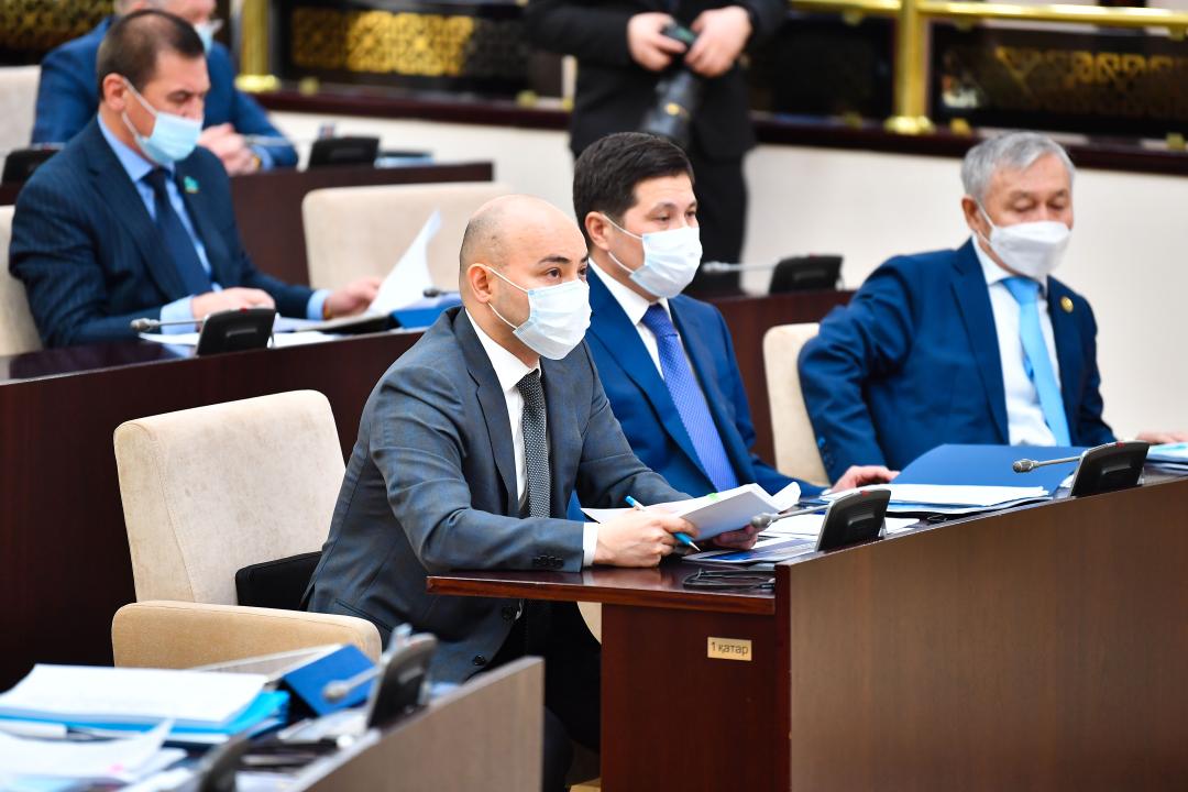 Казахстан 4 рабочих дня