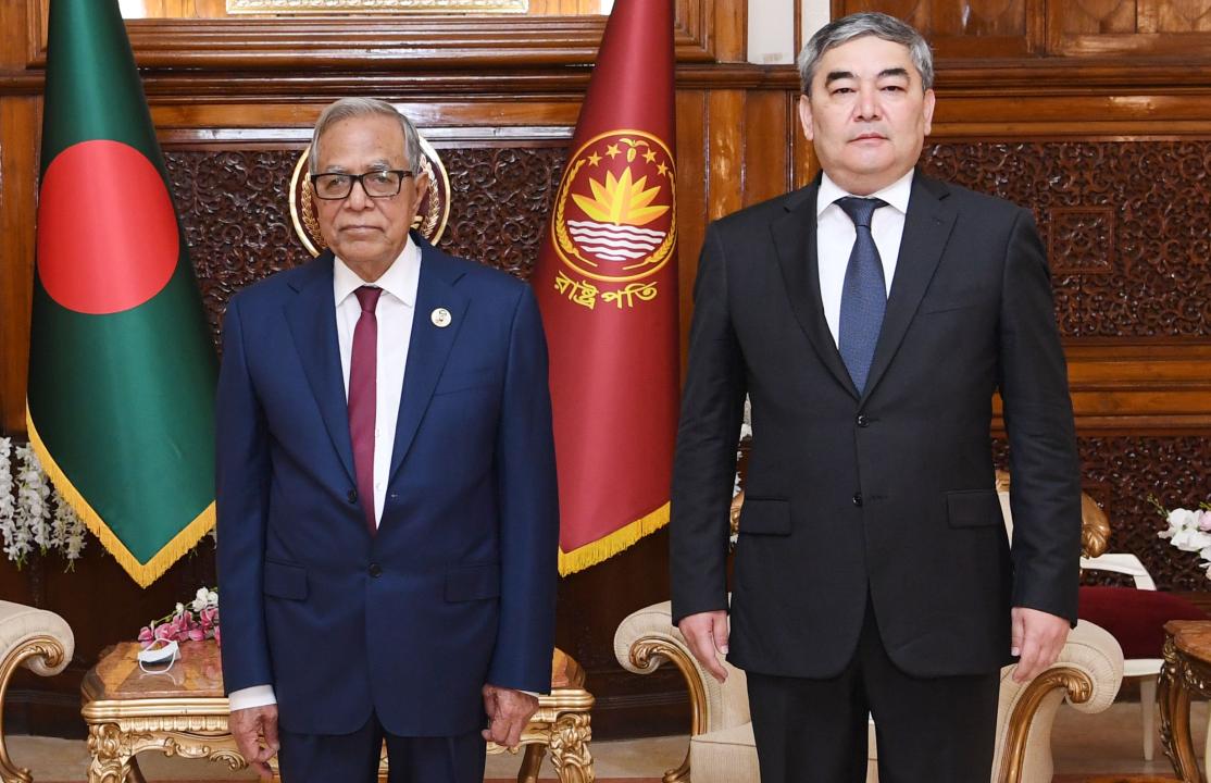 Ambassador of Kazakhstan Presented His Сredentials to the President of Bangladesh