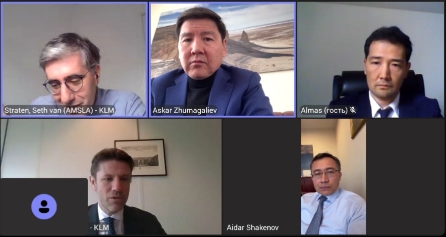 Possibilities of KLM flights resumption to Kazakhstan discussed in The Hague