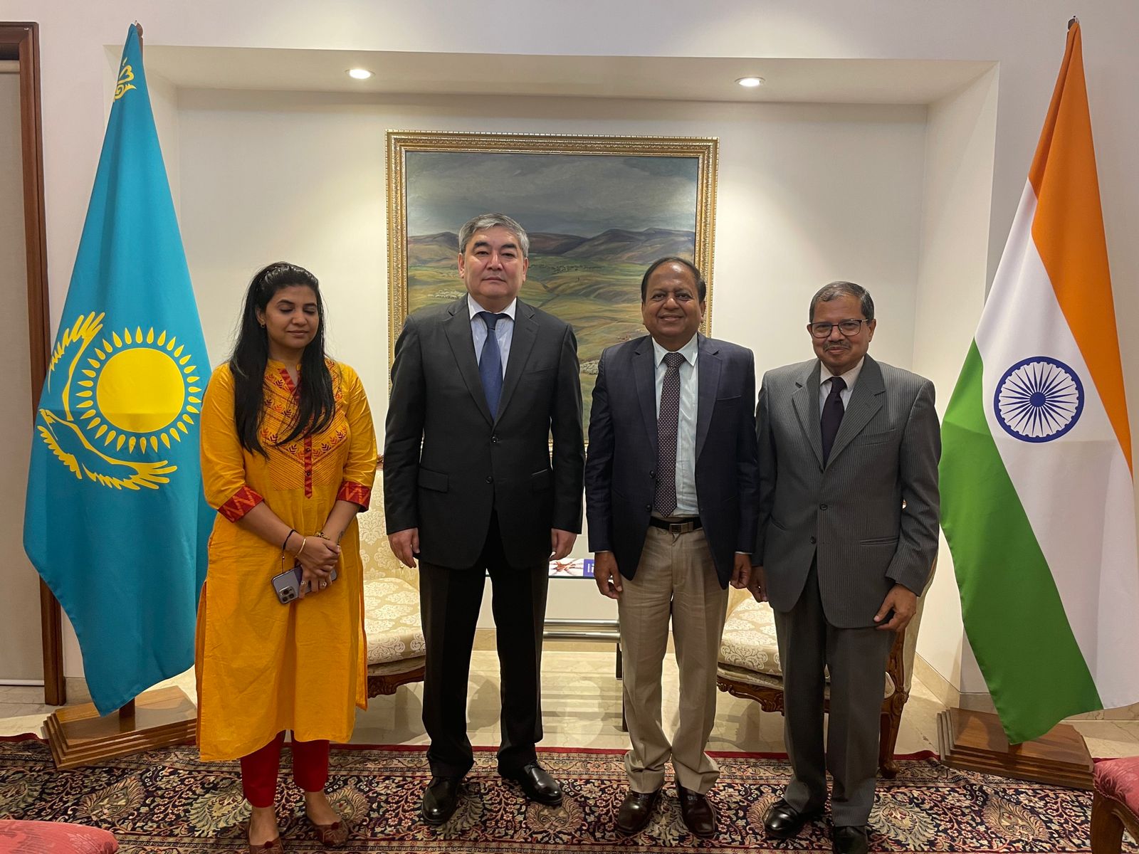 Қазақстан Республикасының Елшісі Нұрлан Жалғасбаевтың «Vibgyor Marvels» Президенті мен Үндістанның Мадрас технологиялық институтының өкілдерімен кездесулері туралы