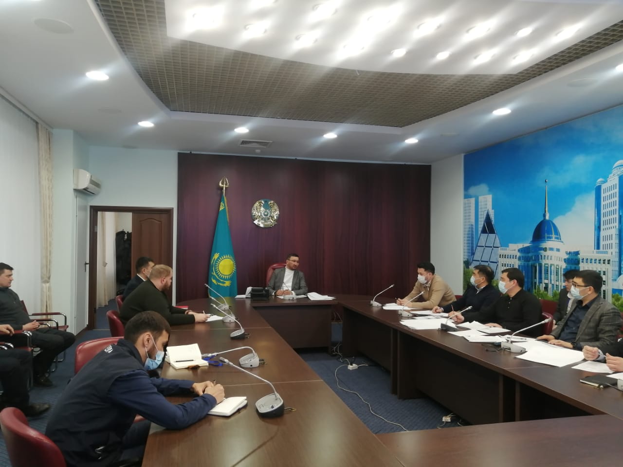 В столице провели заседание рабочей группы по вопросам самовольной застройки объектов МЖК