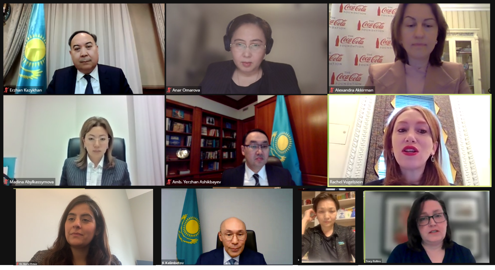 Білім беру арқылы әйелдердің экономикалық мүмкіндіктерін кеңейту туралы дөңгелек үстел