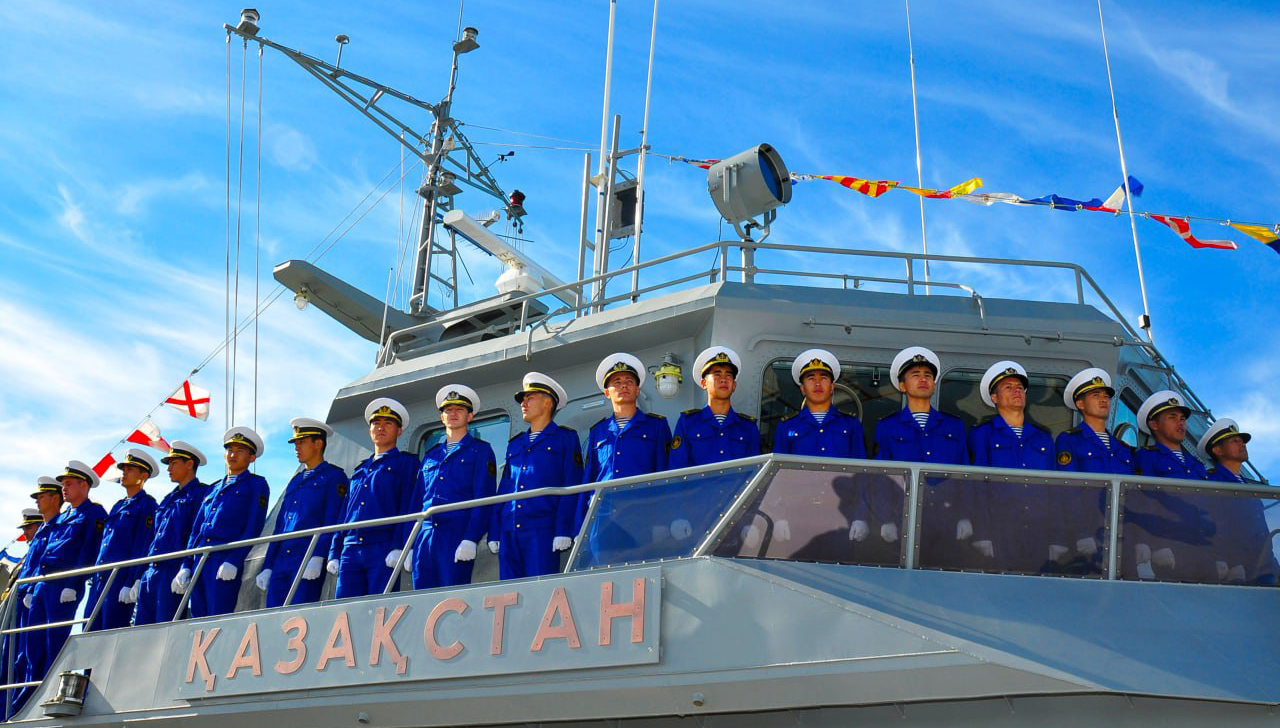 Военно-морские силы Казахстана отмечают 29-летие со дня образования