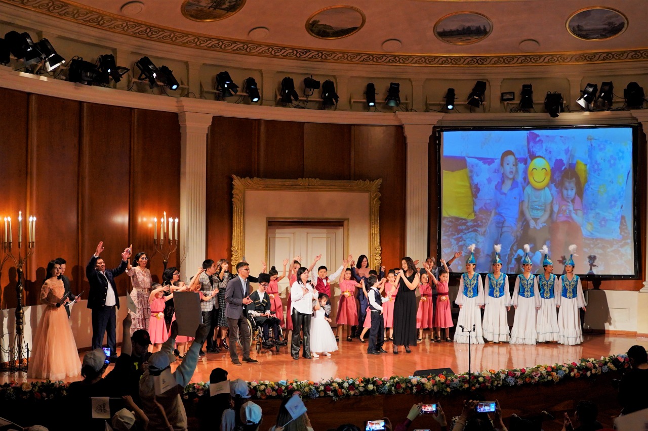 Благотворительный концерт для особенных детей провели в «Астана Опера»