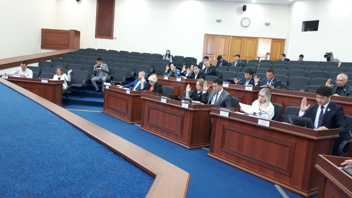 На внеочередной сессии  городского маслихата утверждены ставки туристского взноса для иностранцев на 2022 год по городу Усть-Каменогорску