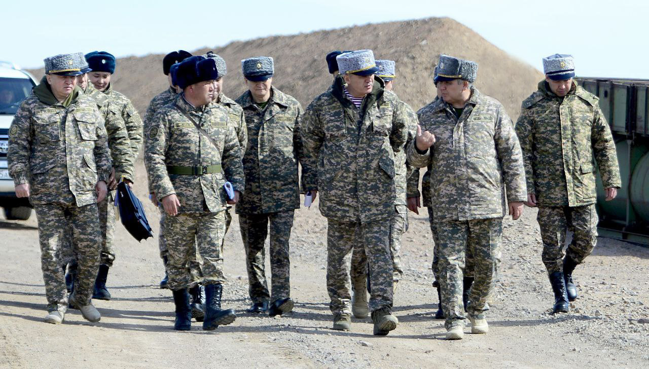 Министр обороны совершил рабочую поездку в Карагандинскую область