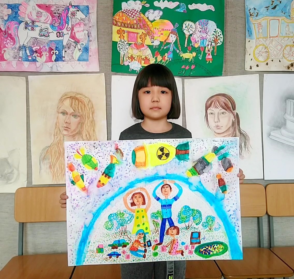 Рисунки юных павлодарских художников в Чебоксарах