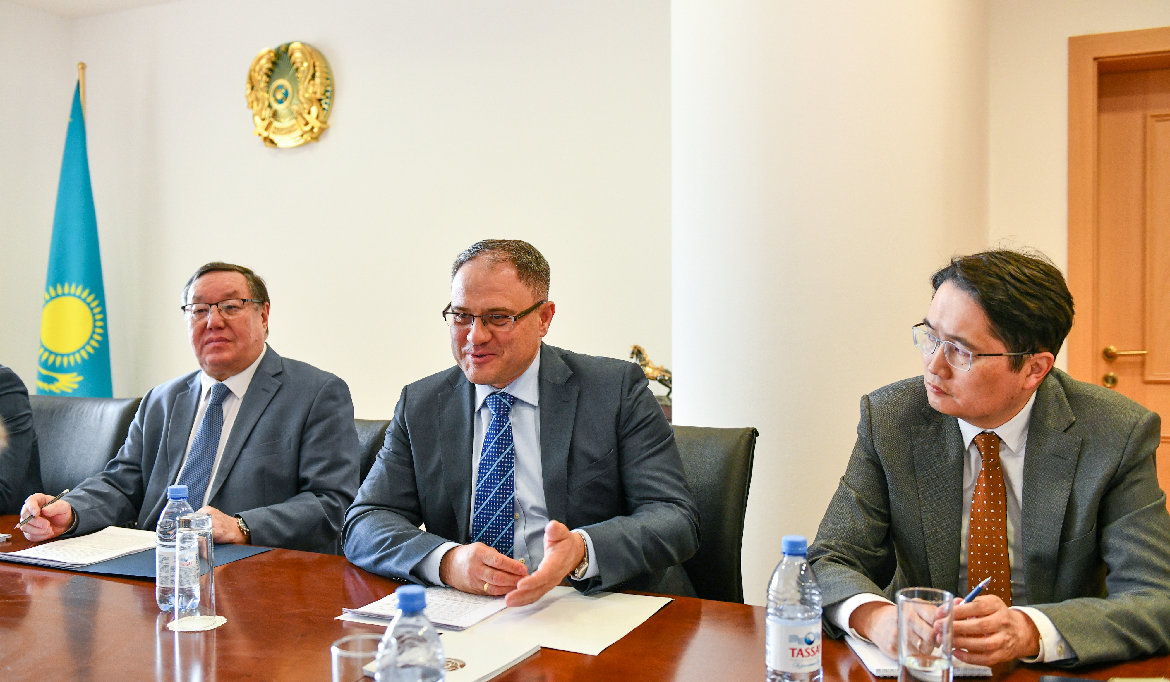 Preparations for Referendum Discussed at Kazakhstan’s Foreign Ministry with OSCE ODIHR Mission  &nbsp;