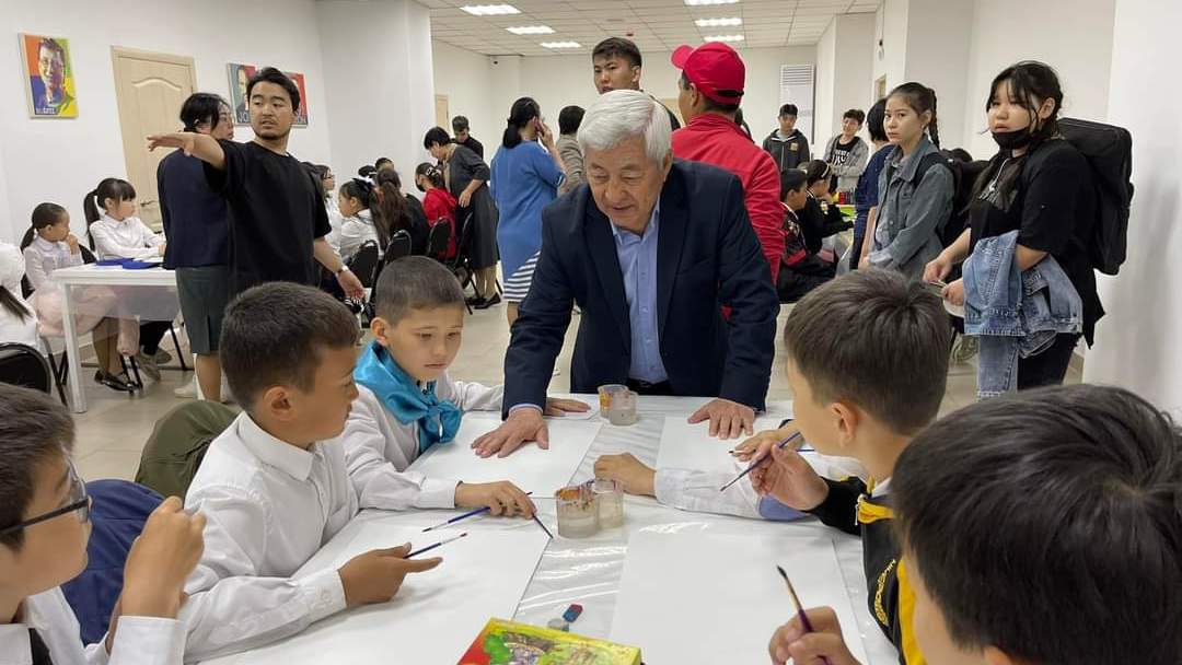 Мейірімділік пен достық жолымен: ақпараттық-ағартушылық керуен Қарағанды облысына келді