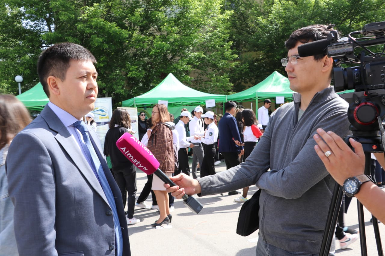 13.05.2022 жылы Алматы көпсалалы колледжінің базасында Алматы қаласы ТжКББ онкүндігі аясында Алматы қаласы Білім басқармасының қолдауымен жыл сайынғы "Менің болашақ мамандығым" атты қалалық фестивалі өтті
