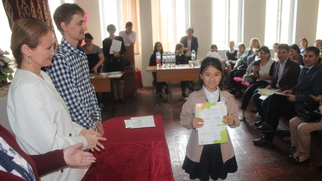 От чего зависит качество зубной пасты: В Карагандинской области прошёл конкурс научно-исследовательских проектов