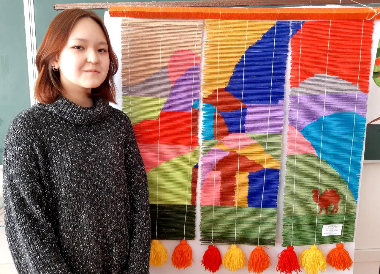 Үйдегі жалаңаш грузин әйелдері