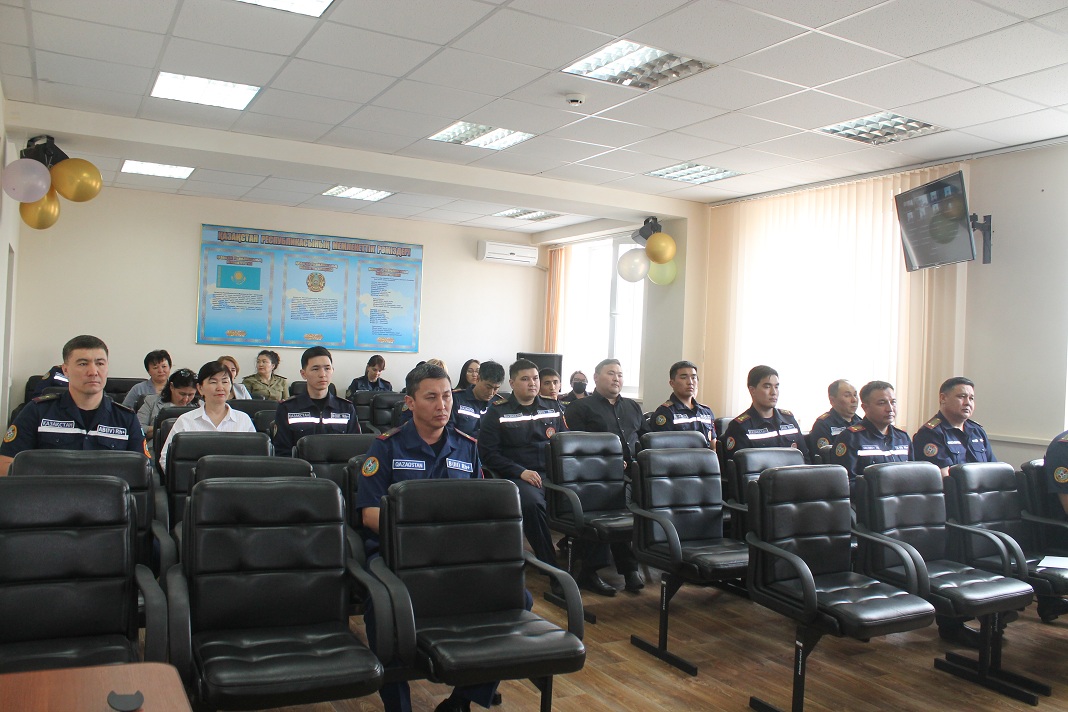В ДЧС Павлодарской области провели семинар-лекцию по антикоррупционной политике и обсудили Республиканский референдум