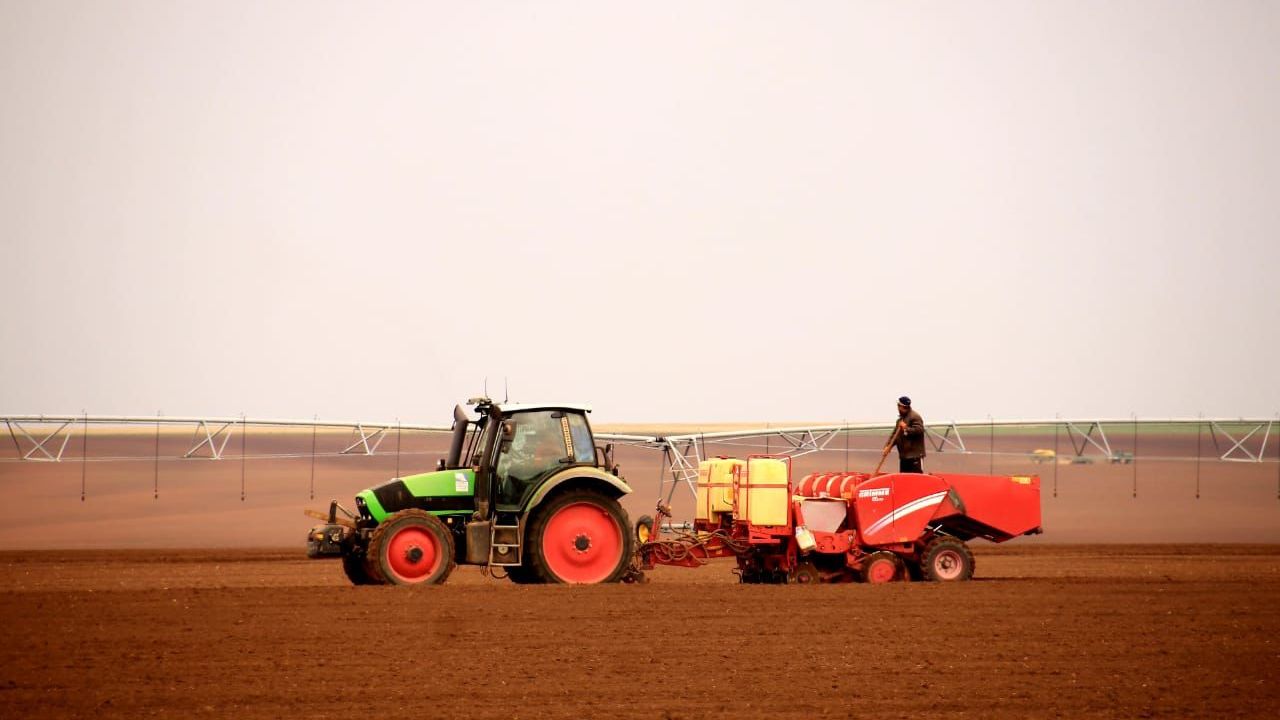 Аграрии Карагандинской области обеспечены удешевлённым дизтопливом и минеральными удобрениями
