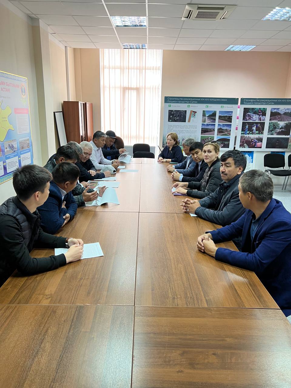 Столичные специалисты поделились с коллегами из Актюбинской области опытом технологии выращивания искусственного леса