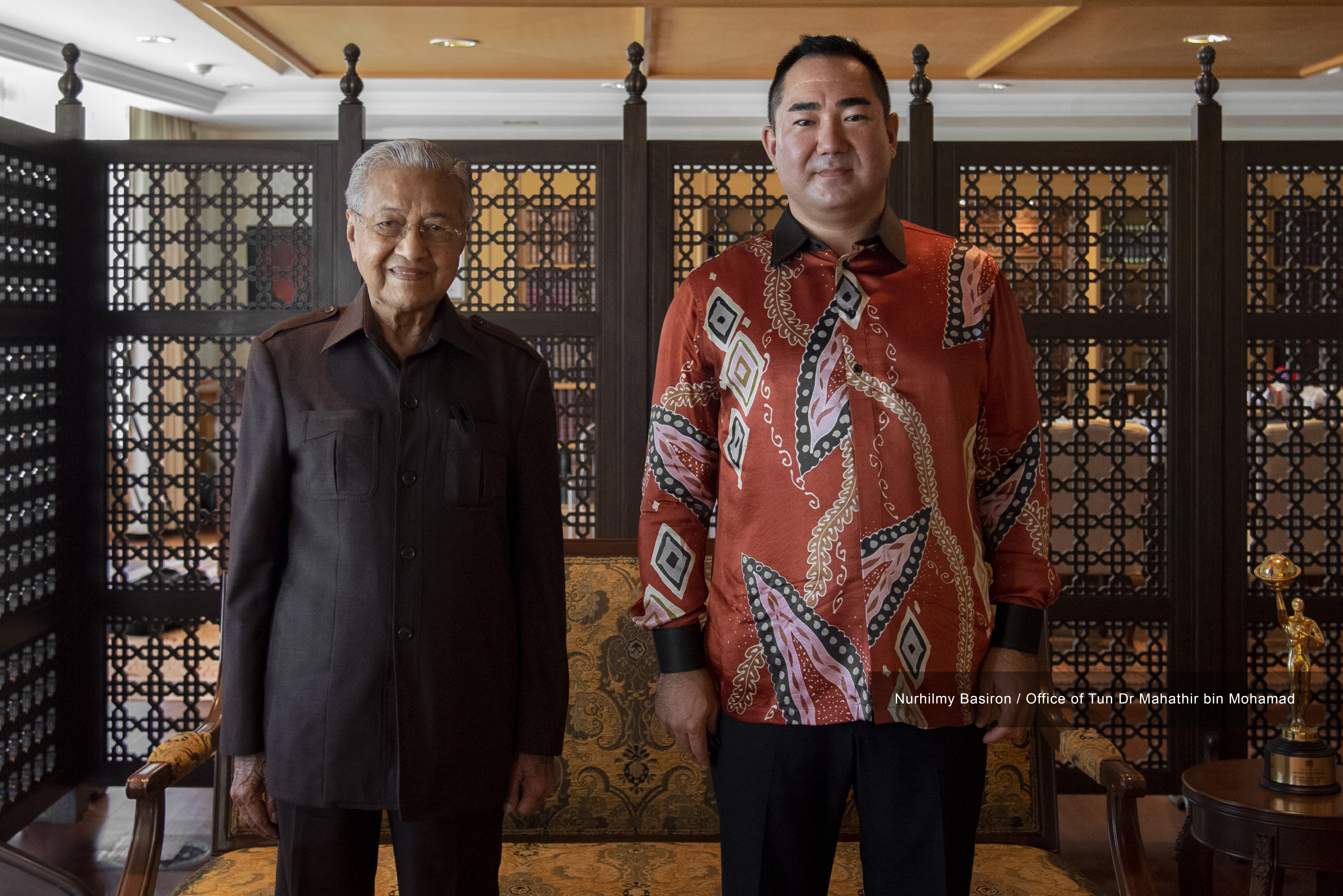 Посол Казахстана встретился с бывшим премьер-министром Малайзии Махатхиром Мохамадом