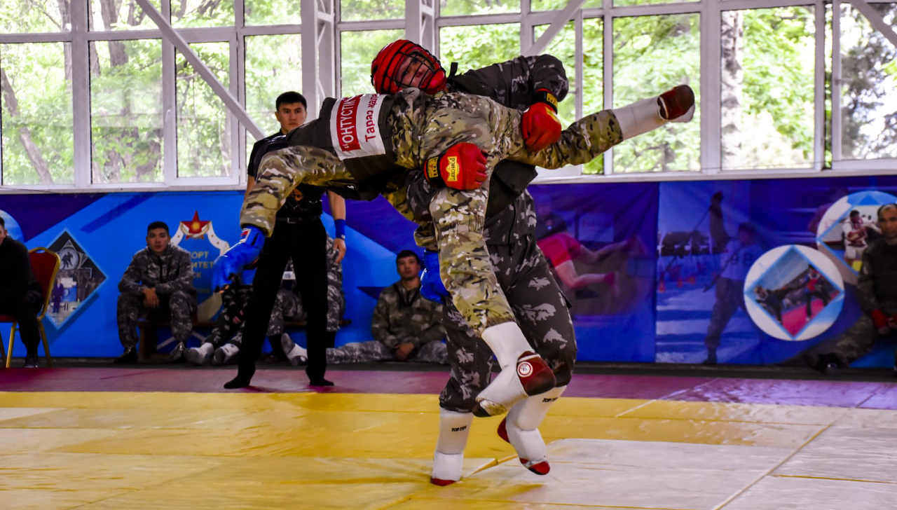 В Алматы прошли состязания по армейскому рукопашному бою на кубок министра обороны