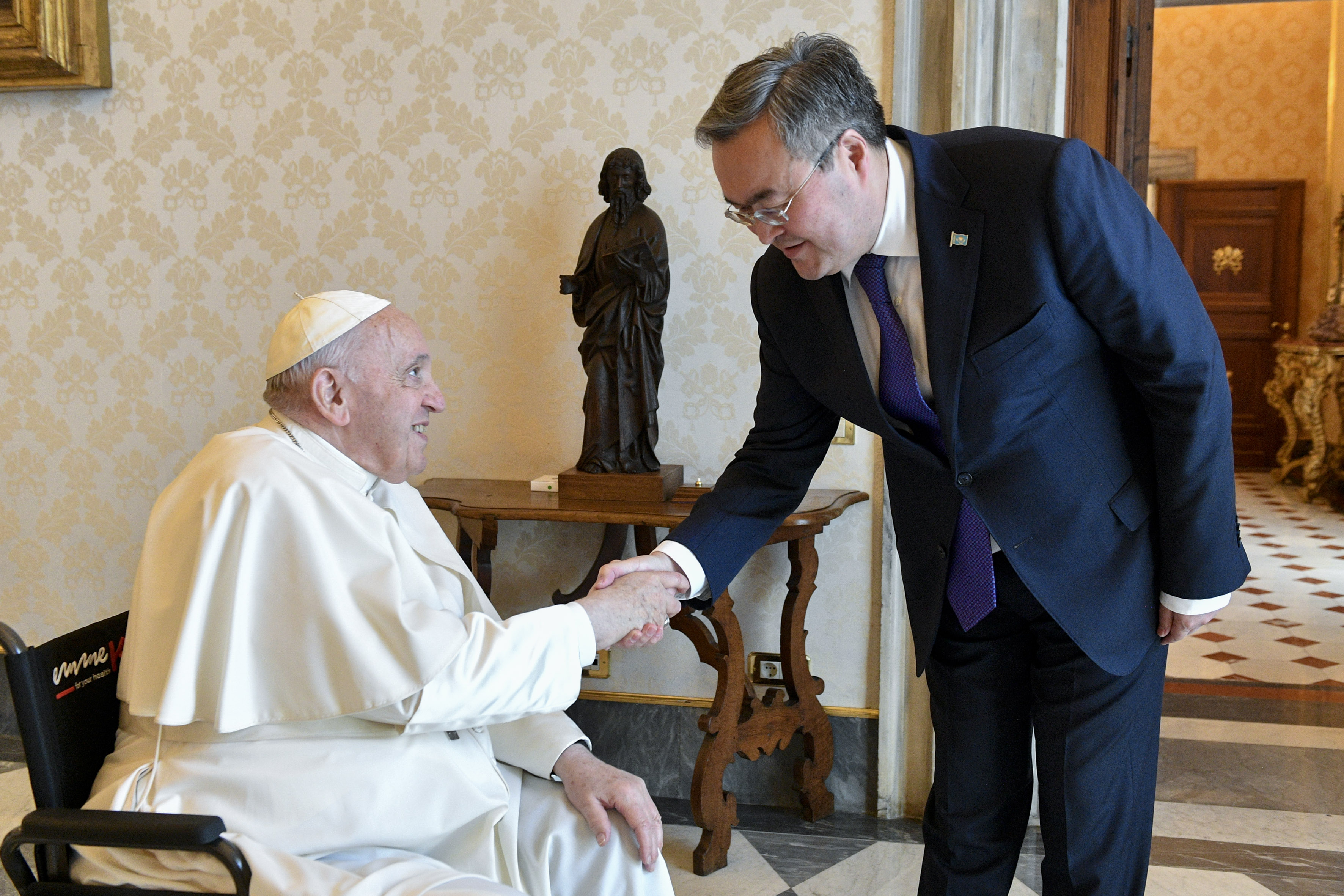 Заместитель Премьер-Министра - Министр иностранных дел Республики Казахстан М.Б.Тлеуберди посетил Ватикан с официальным визитом