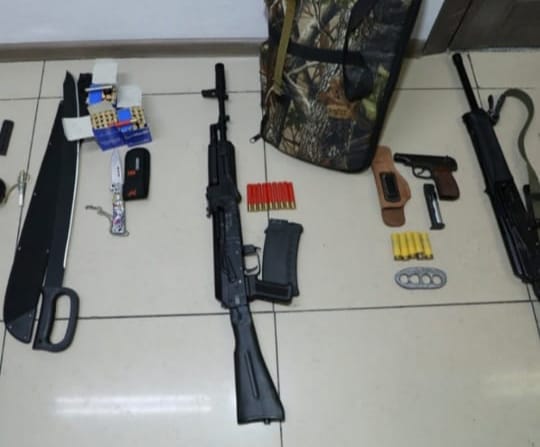 Қызда оргазм бар, аяғының қысылуы. Қызда оргазм бар, аяғының қысылуы.