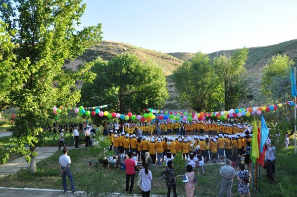 Абхазияда орыс қыздарын сиқырлайды