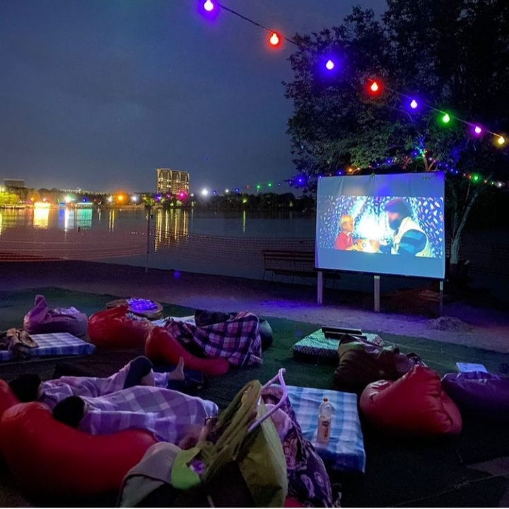 Бальзактың жынысы Финеас Изабелламен жыныстық қатынасқа түседі