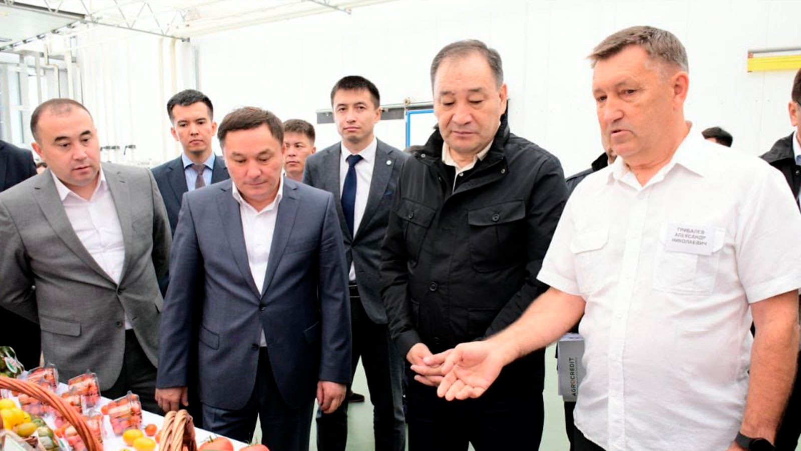 Ералы Тугжанов ознакомился с деятельностью агропромышленных предприятий в Акмолинской области