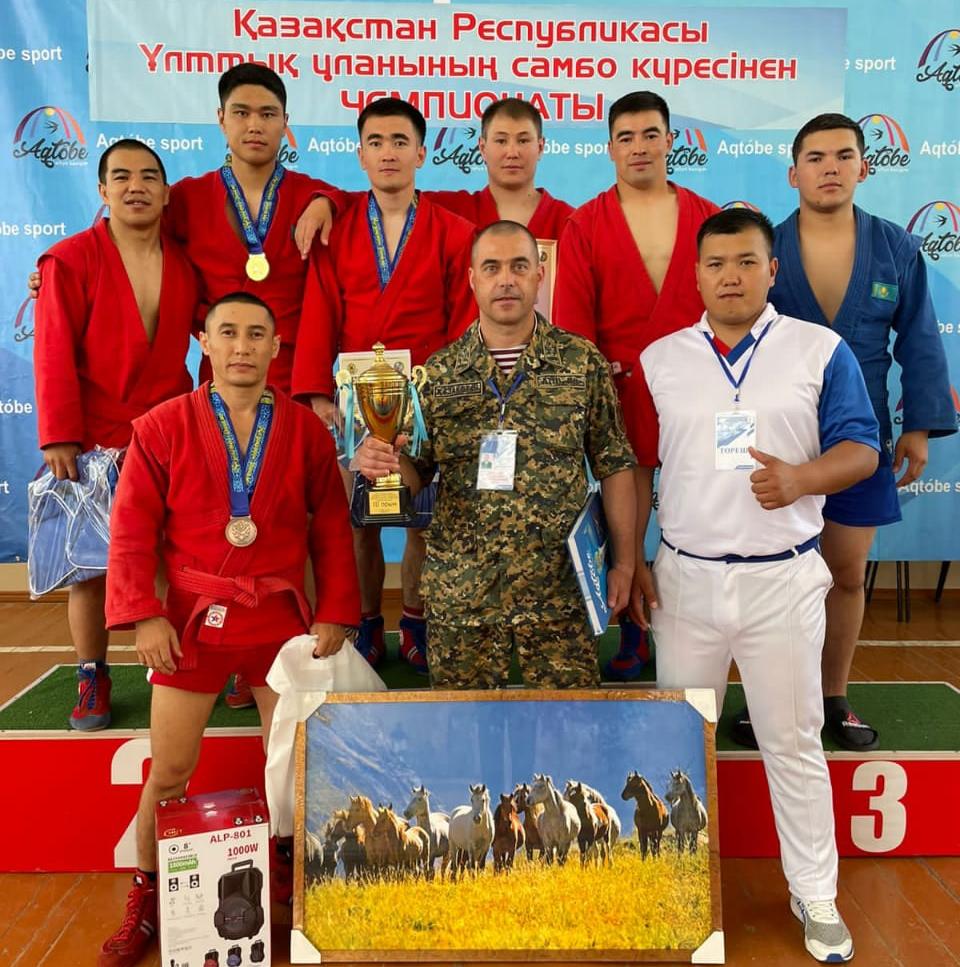 Карагандинские гвардейцы заняли третье место на чемпионате по самбо