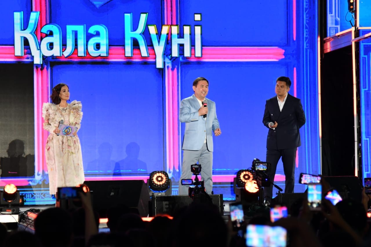 ШЫМКЕНТТЕ ҚАЛА КҮНІ ТОЙЛАНДЫ