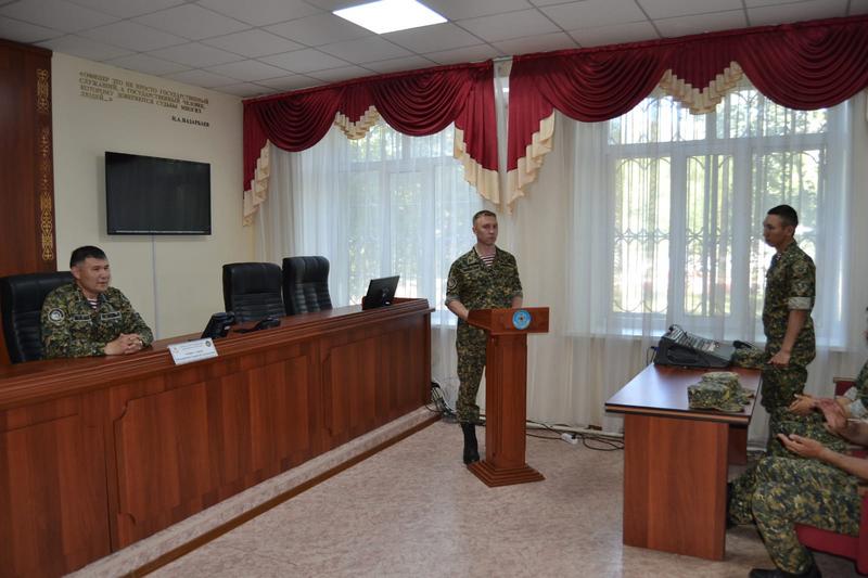 Порно тегін қара жігіт трахает қиын