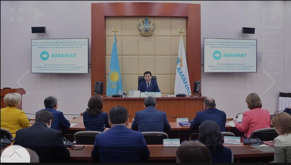 Ерлан Қошанов: Әрбір сайлаушы саяси өзгерістер мен экономикалық өсудің жемісін сезінуі керек