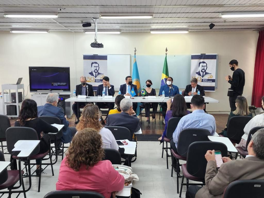 Conferência científico-prática dedicada ao 150º aniversário de Akhmet Baitursynuly