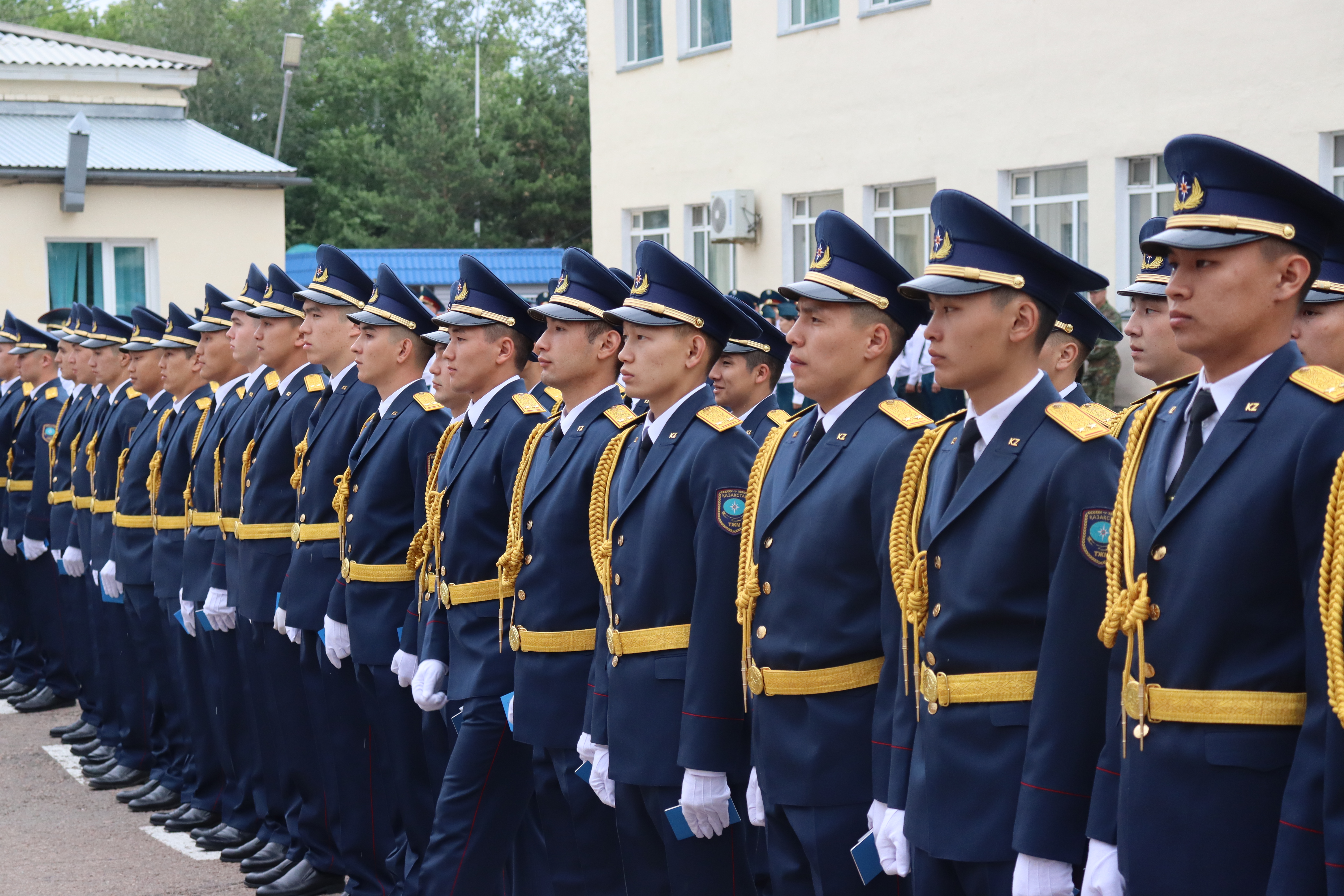 форма мчс казахстана