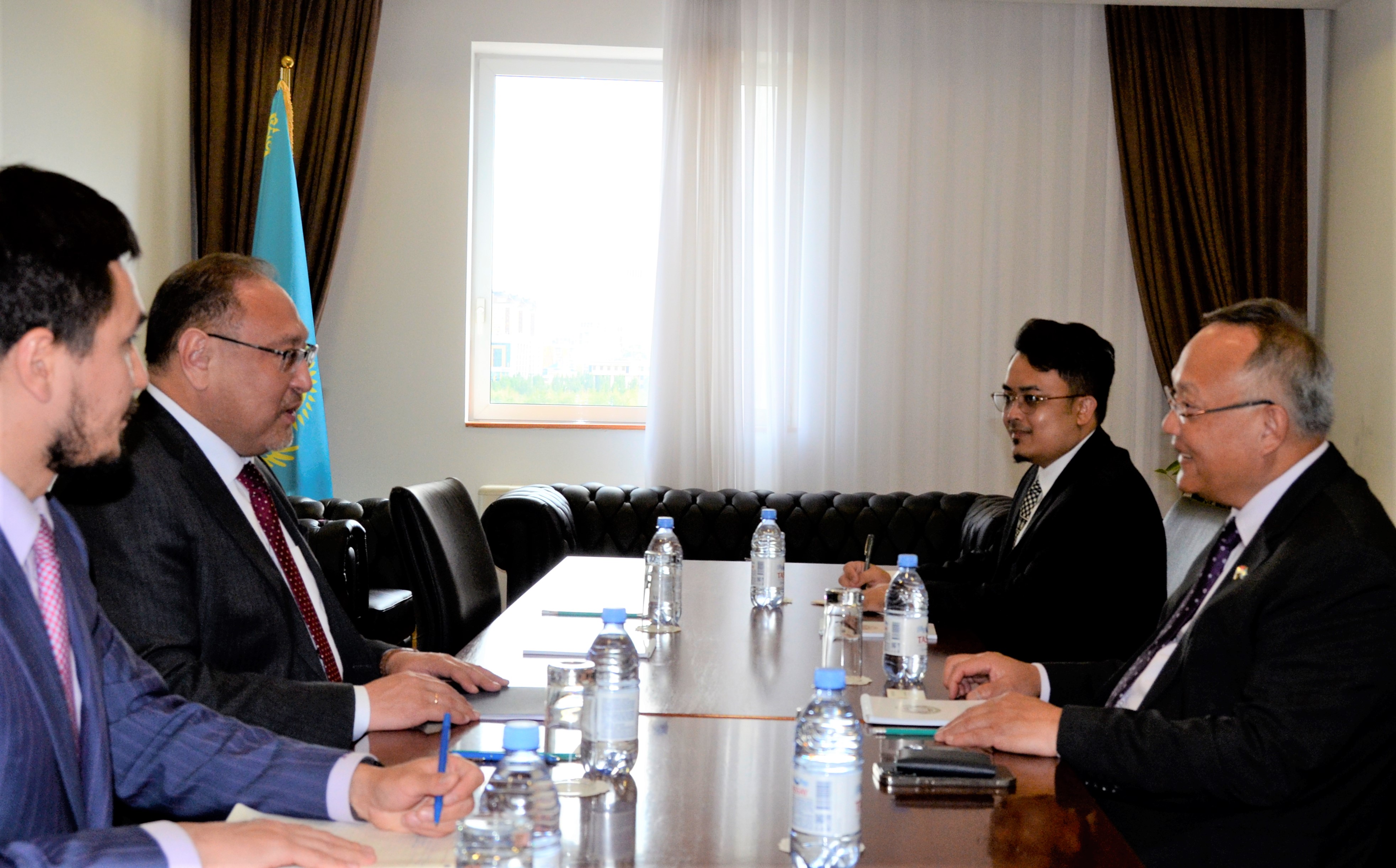 Қазақстан Сыртқы істер министрлігінде Сингапурмен ынтымақтастық мәселелерін талқылады