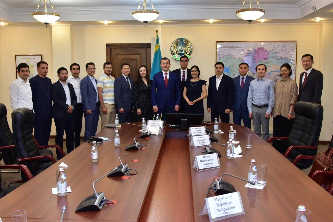 Серікқали Брекешев Президенттік кадрлық резерв өкілдерімен кездесті
