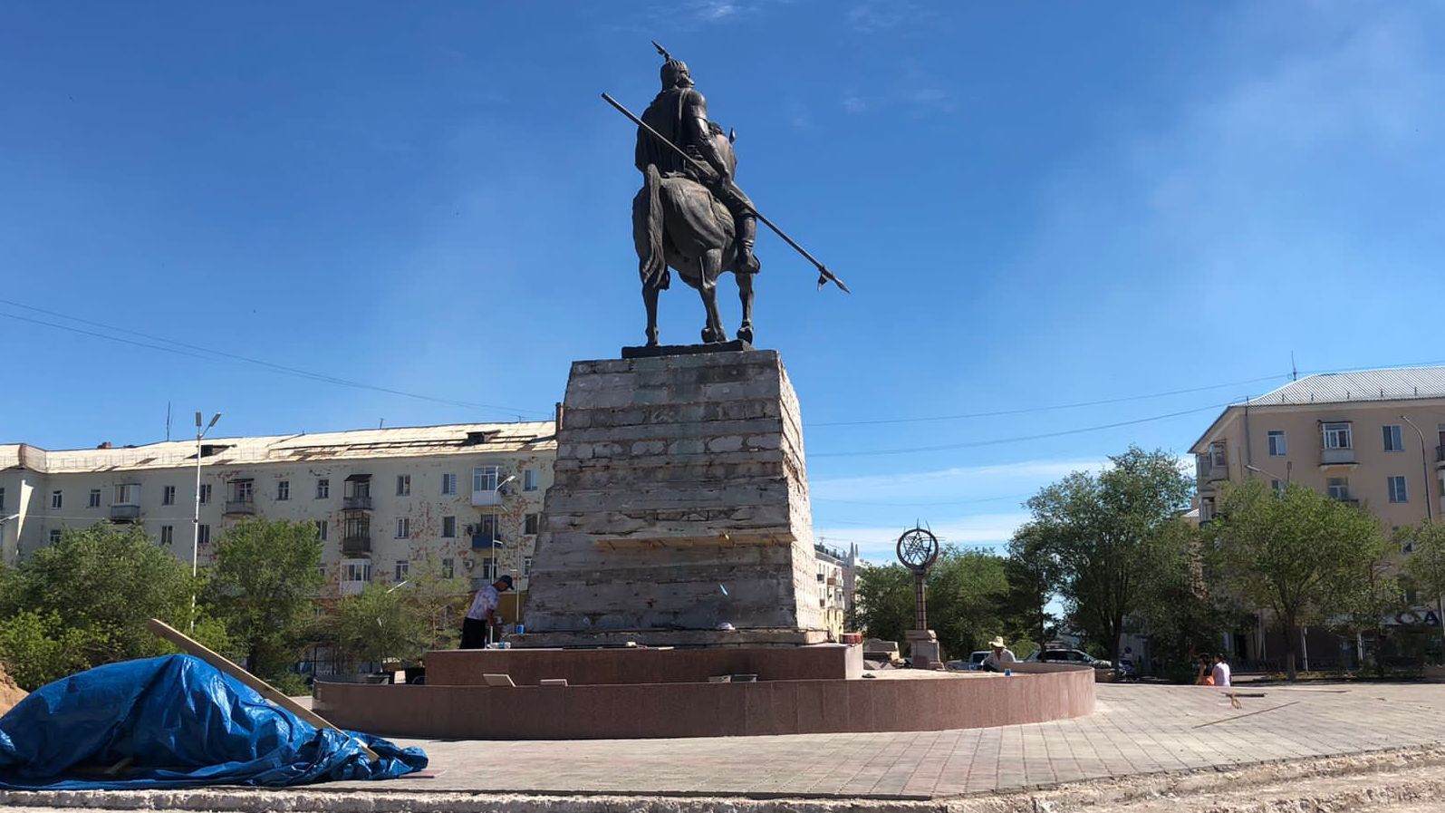 Амфитеатр, сухой фонтан и беседки в виде шлема Агыбая-батыра появятся на площади Независимости в Балхаше