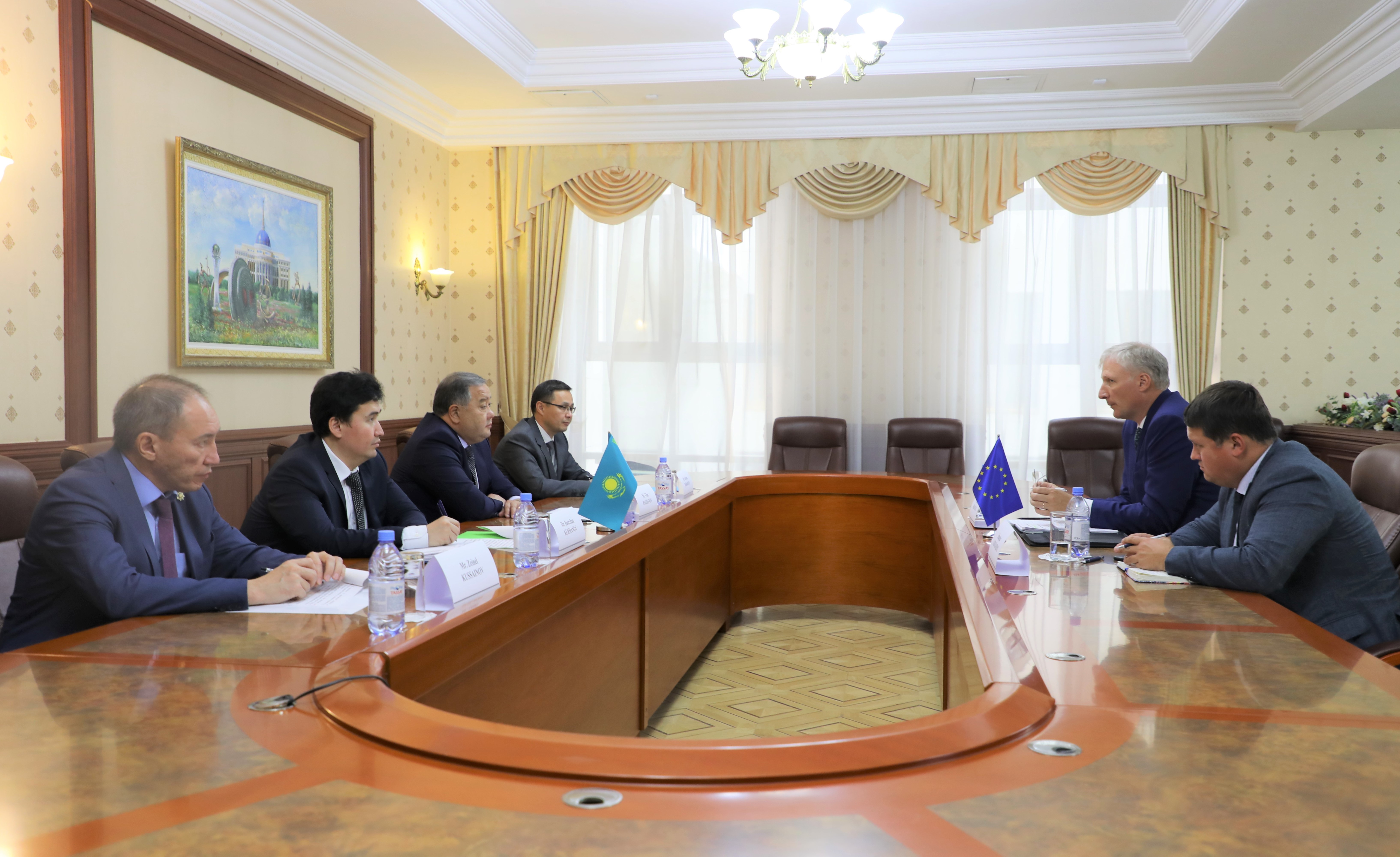Казахстанские прокуроры провели встречу  с представителями Евросоюза