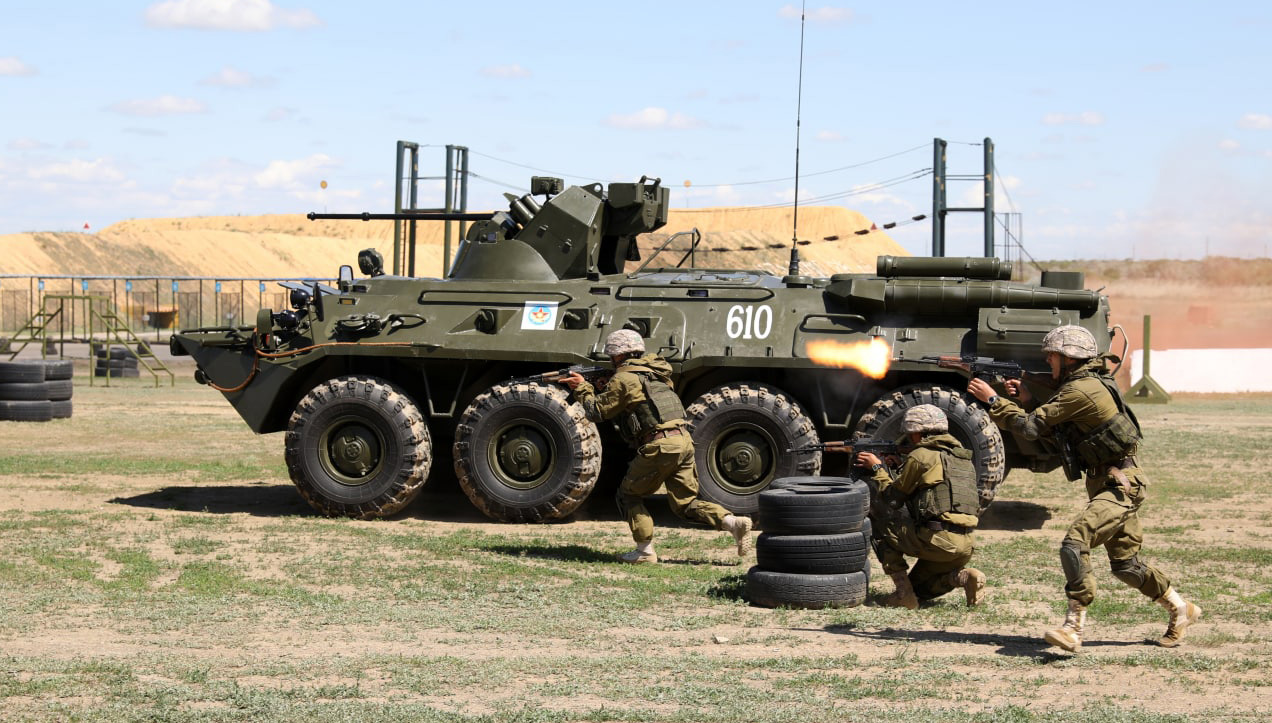 В ДШВ проходят боевые стрельбы отделений