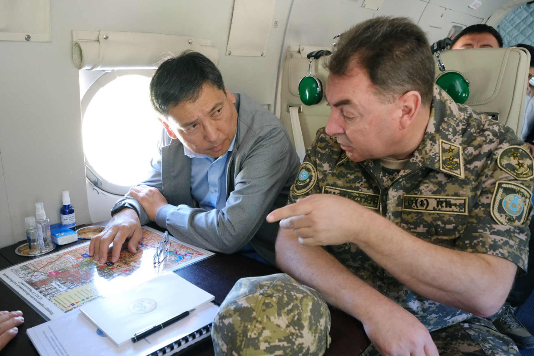 Министр по чрезвычайным ситуациям проверили состояние моренных озер в горах Алматы