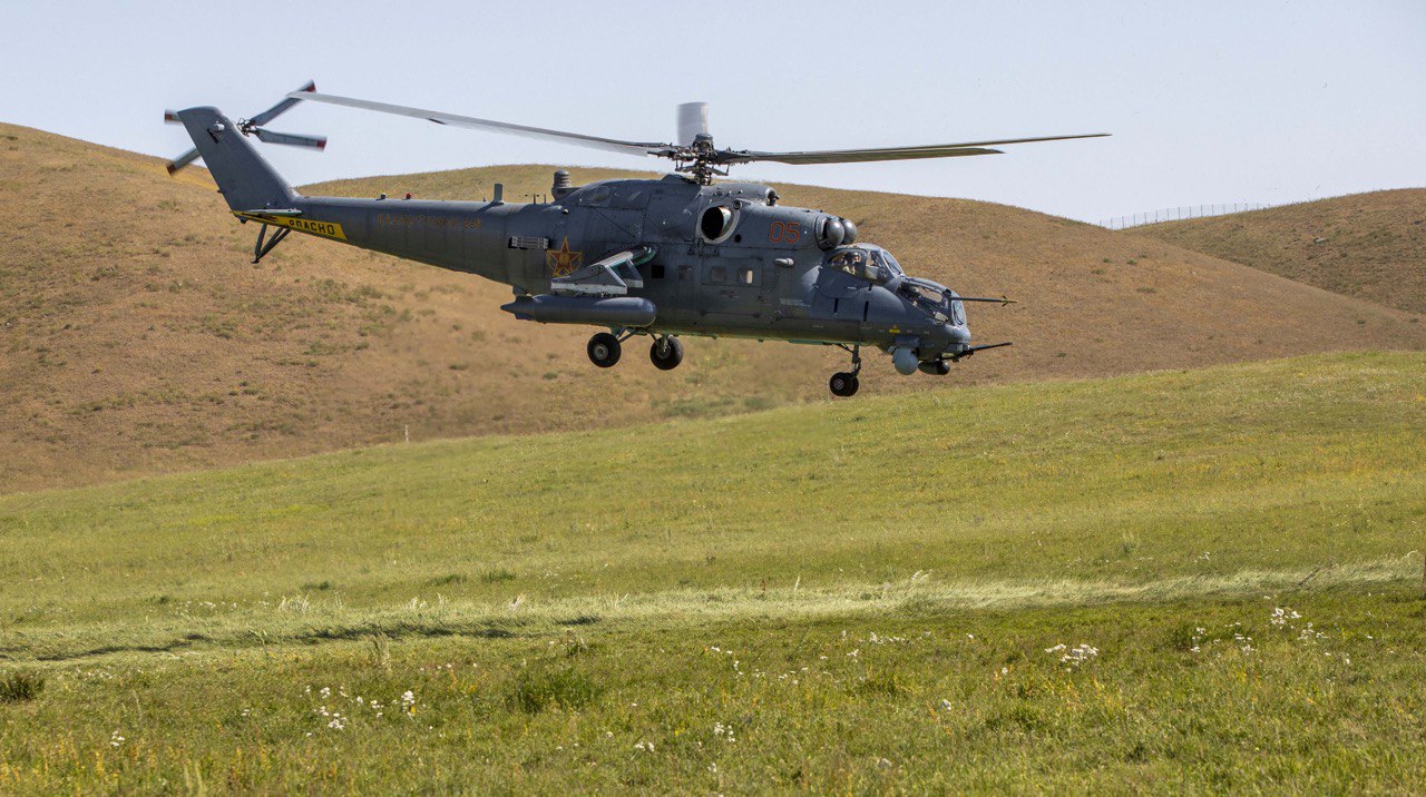 Армияның әуе қырандары кәсіби шеберлігін шыңдауда