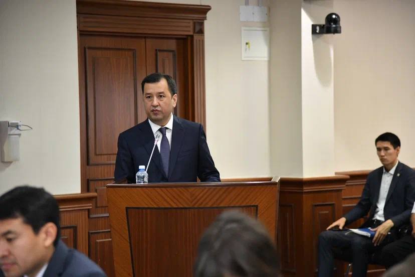 В Законе «О местном самоуправлении» будет учтено мнение народа, - Б.Омарбеков