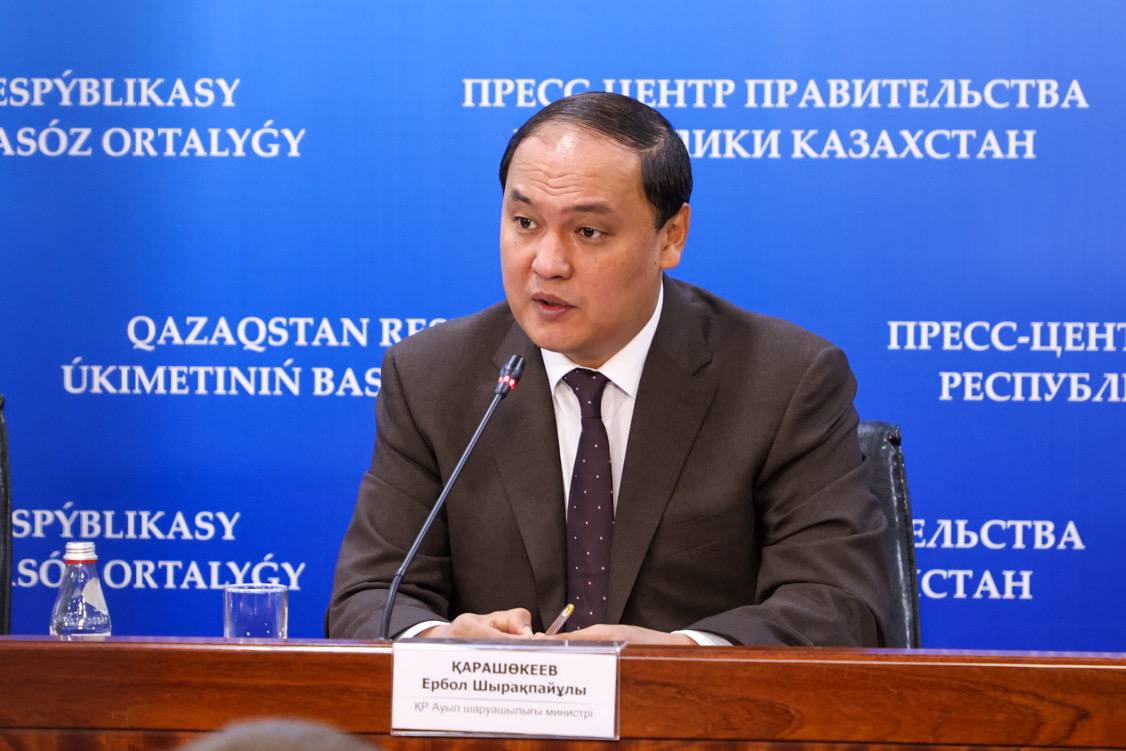Е. Карашукеев: Казахстан полностью обеспечит себя зерном