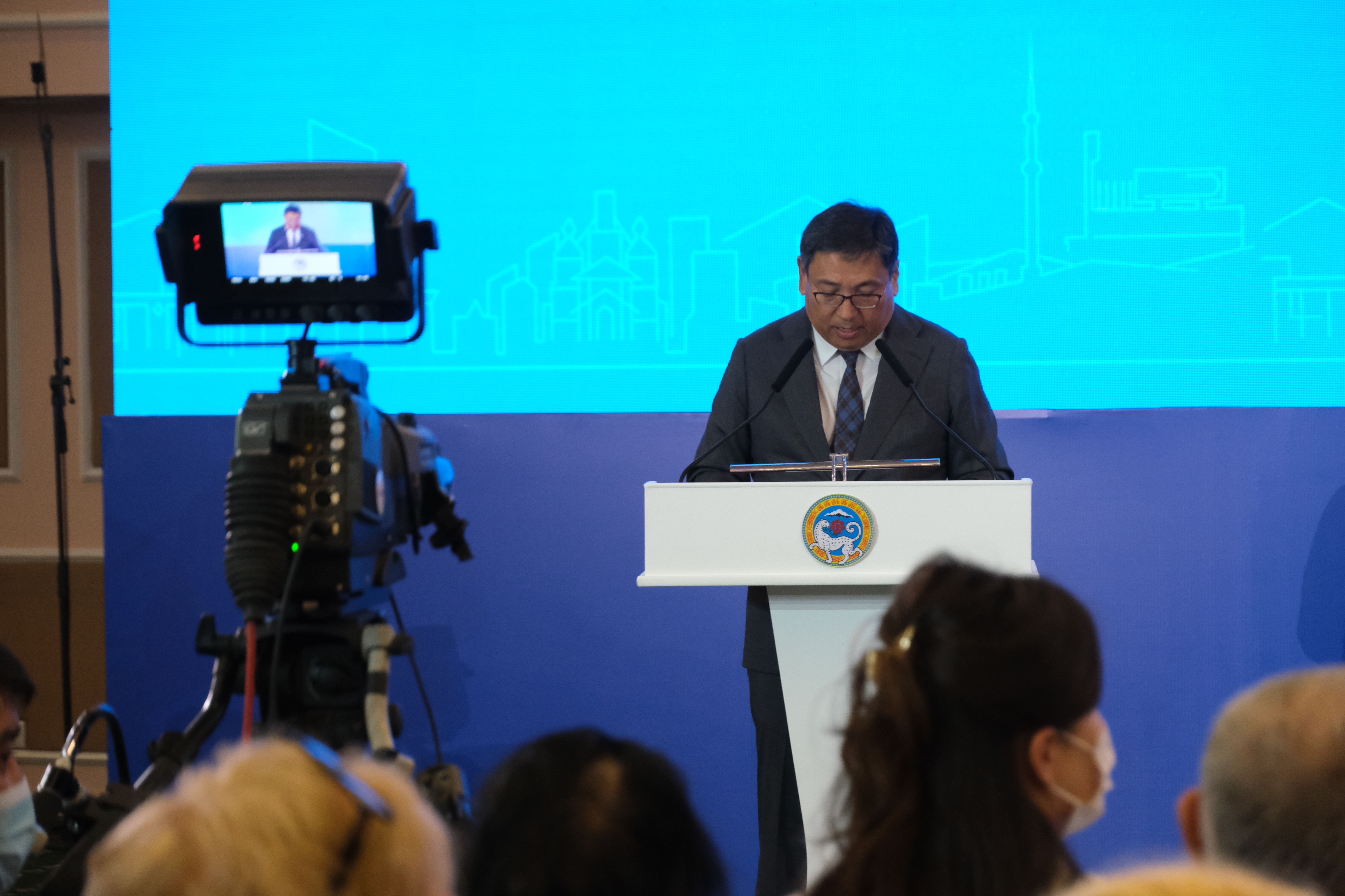 Алматы әкімі Бостандық ауданының тұрғындарымен кездесті