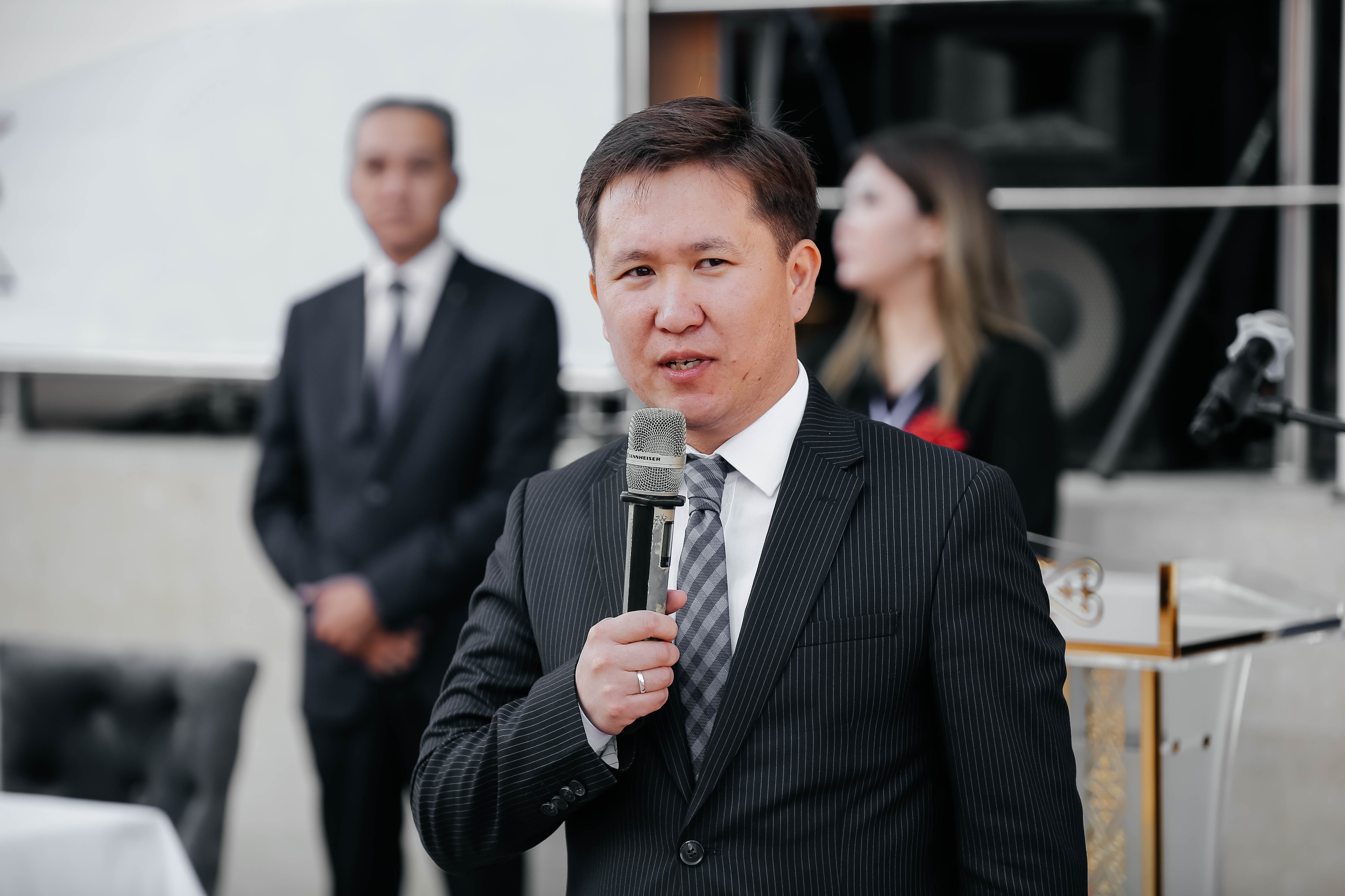 Атырау облысының 200 мектебінде алғашқы қоңырау соғылды
