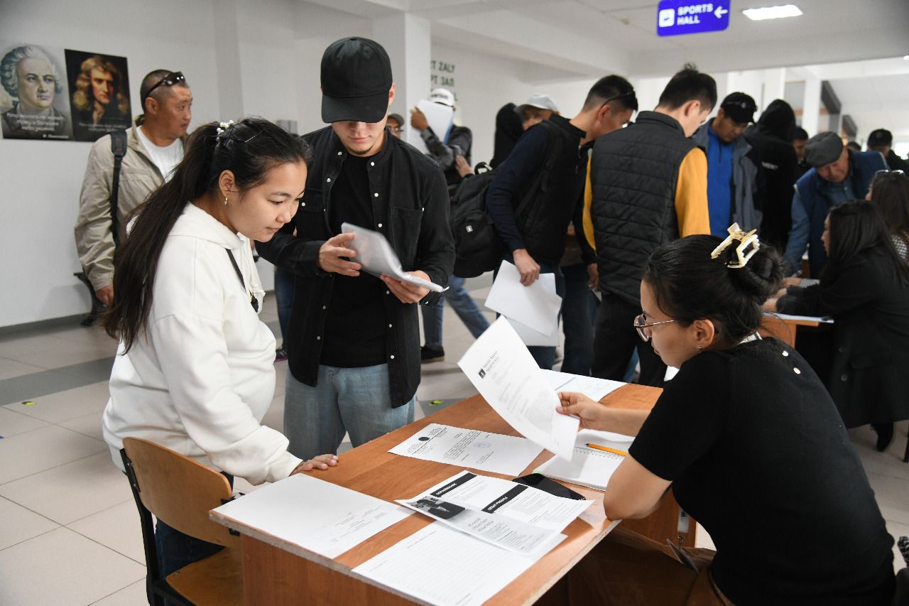 Бос жұмыс орындары жәрмеңкесінде 1 мыңға жуық ваканттық орын ұсынылды