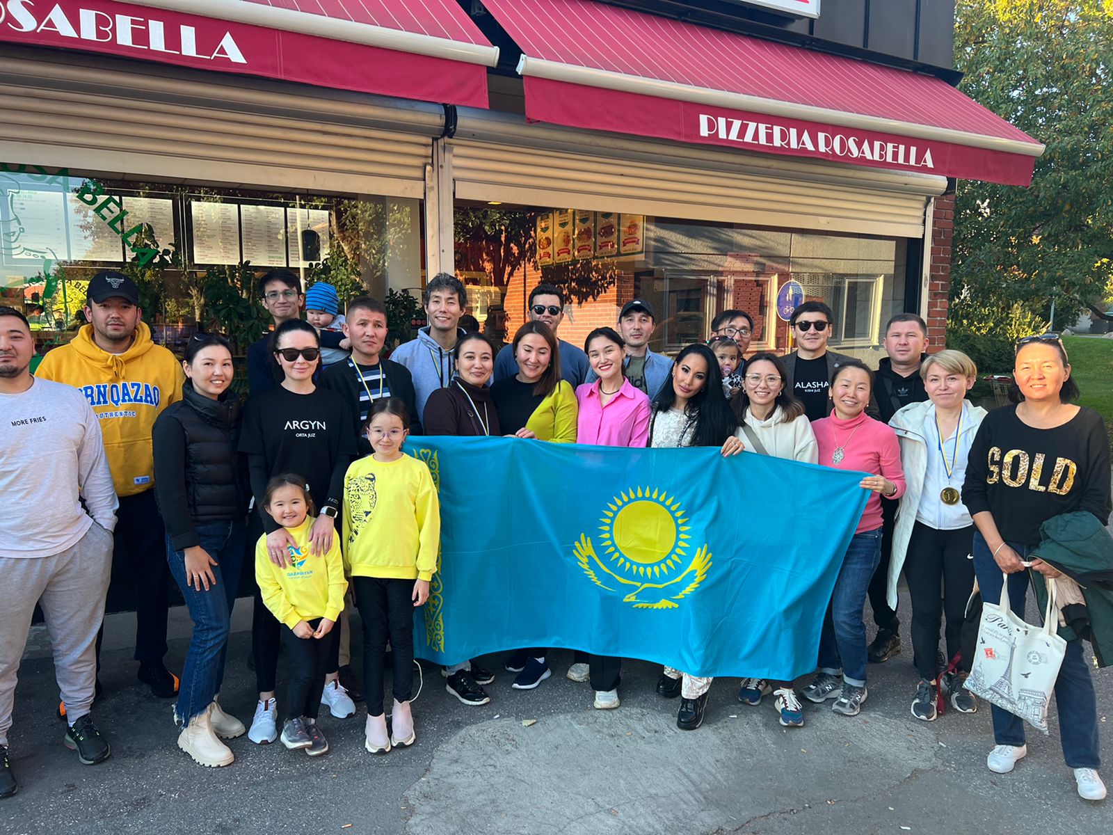 With the support of the Embassy of the Republic of Kazakhstan in Sweden a cultural and recreational event was hold in one of the parks of Stockholm