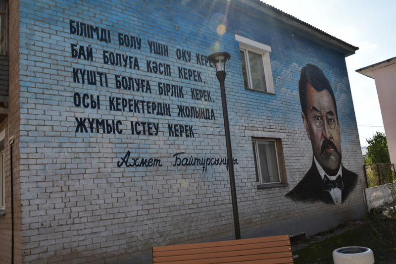 Қыздың порносына мұрынды үрлеу