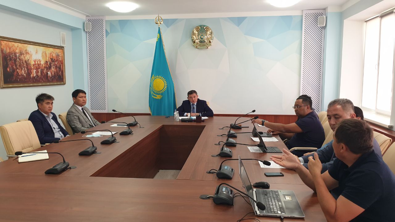 A meeting was held with the participation of Deputy Chairman of the Telecommunications Committee of the Ministry of Digital Development, Innovation and Aerospace Industry of the Republic of Kazakhstan - Ibrahimova Zh.B. and representatives of telecom operators